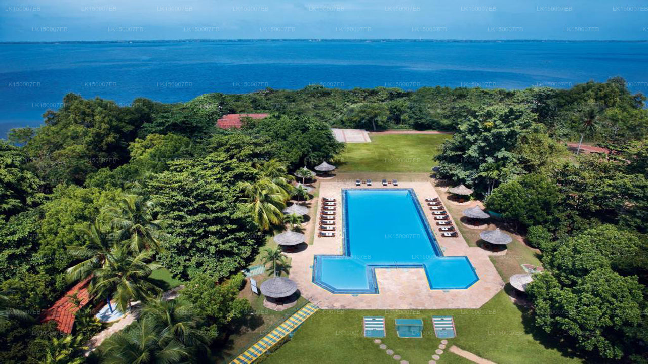 Vivanta Colombo, Airport Garden