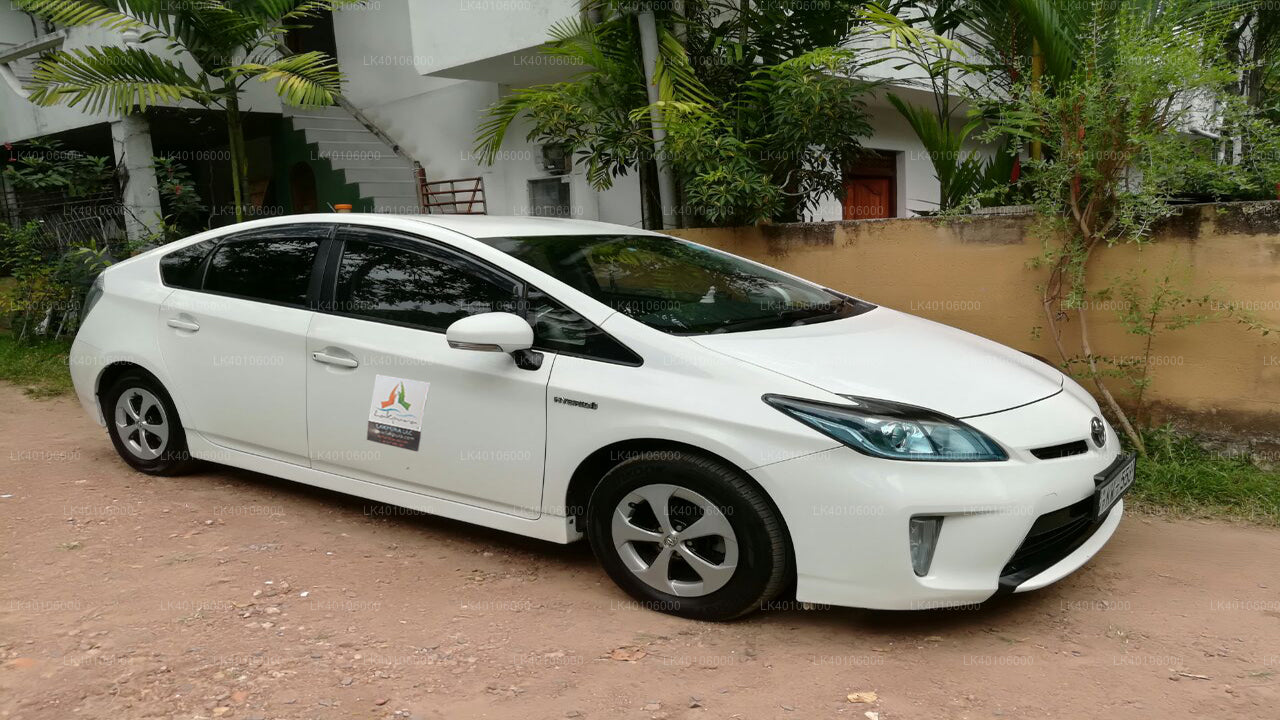 Privater Transfer von Mount Lavinia City zum Flughafen Colombo (CMB)