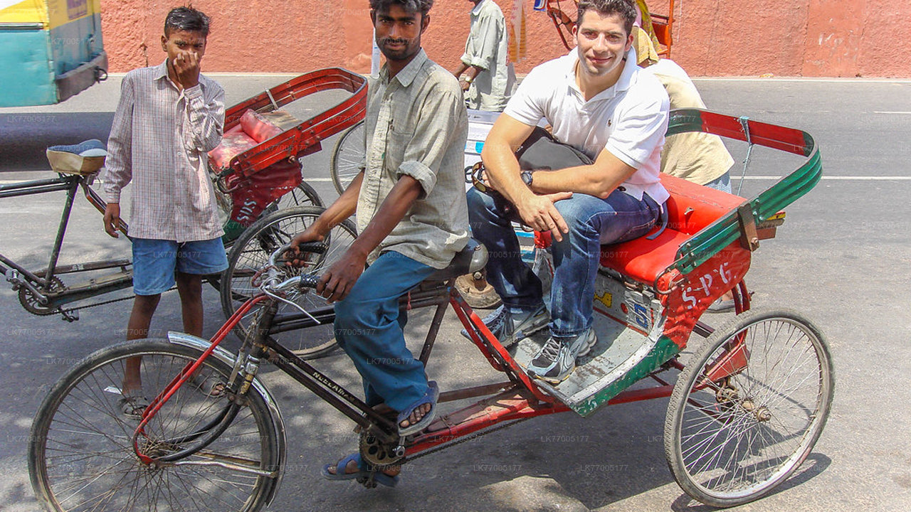 Sightseeing Rickshaw Tour From Galle