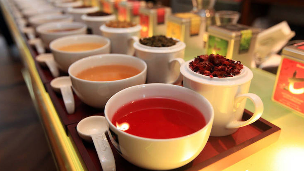Ceylon-Teeverkostung in Colombo