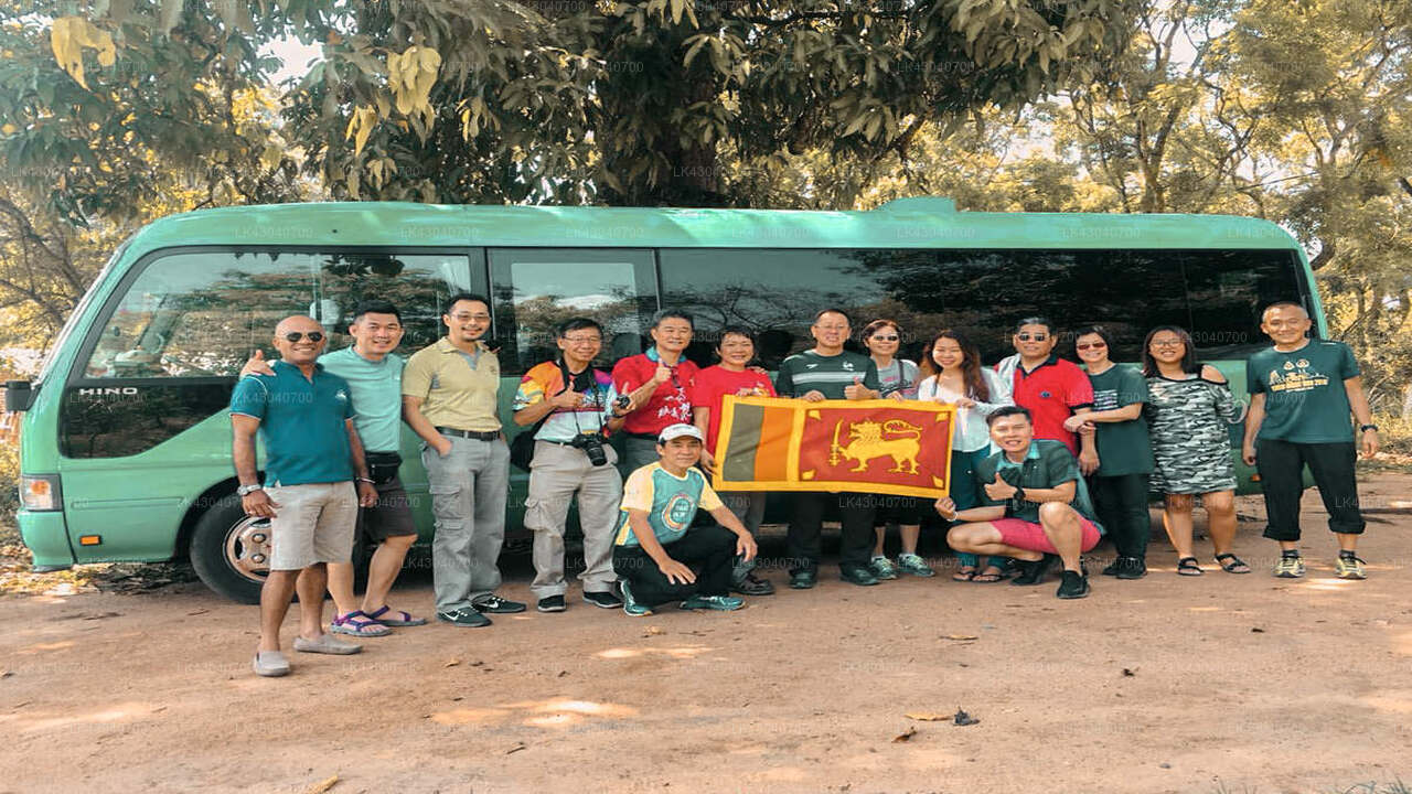 Transfer zwischen dem Flughafen Colombo (CMB) und Boulder Gardens, Kalawana