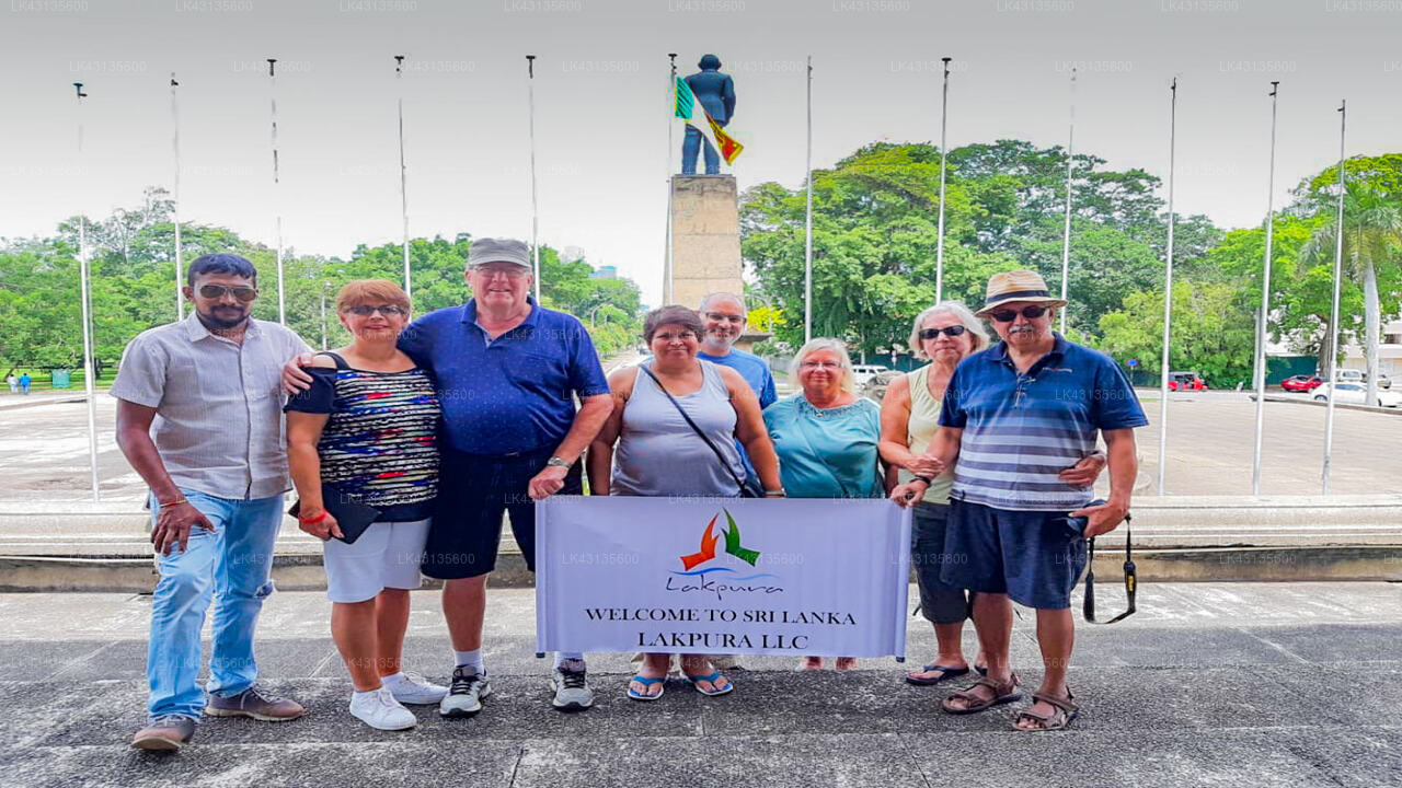 Transfer zwischen dem Flughafen Colombo (CMB) und dem Ferienhaus in Kandy