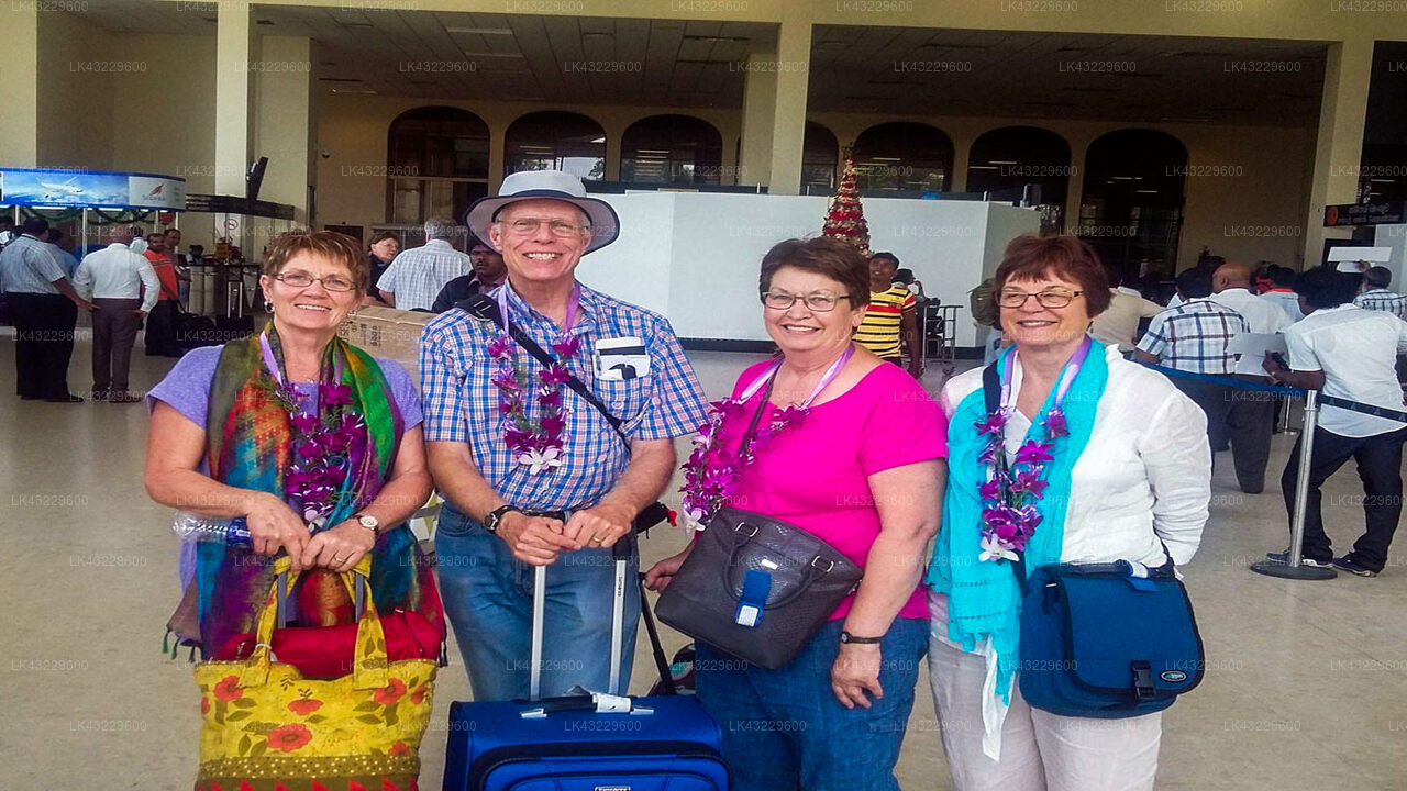 Transfer zwischen dem Flughafen Colombo (CMB) und Earl's Reef, Beruwala