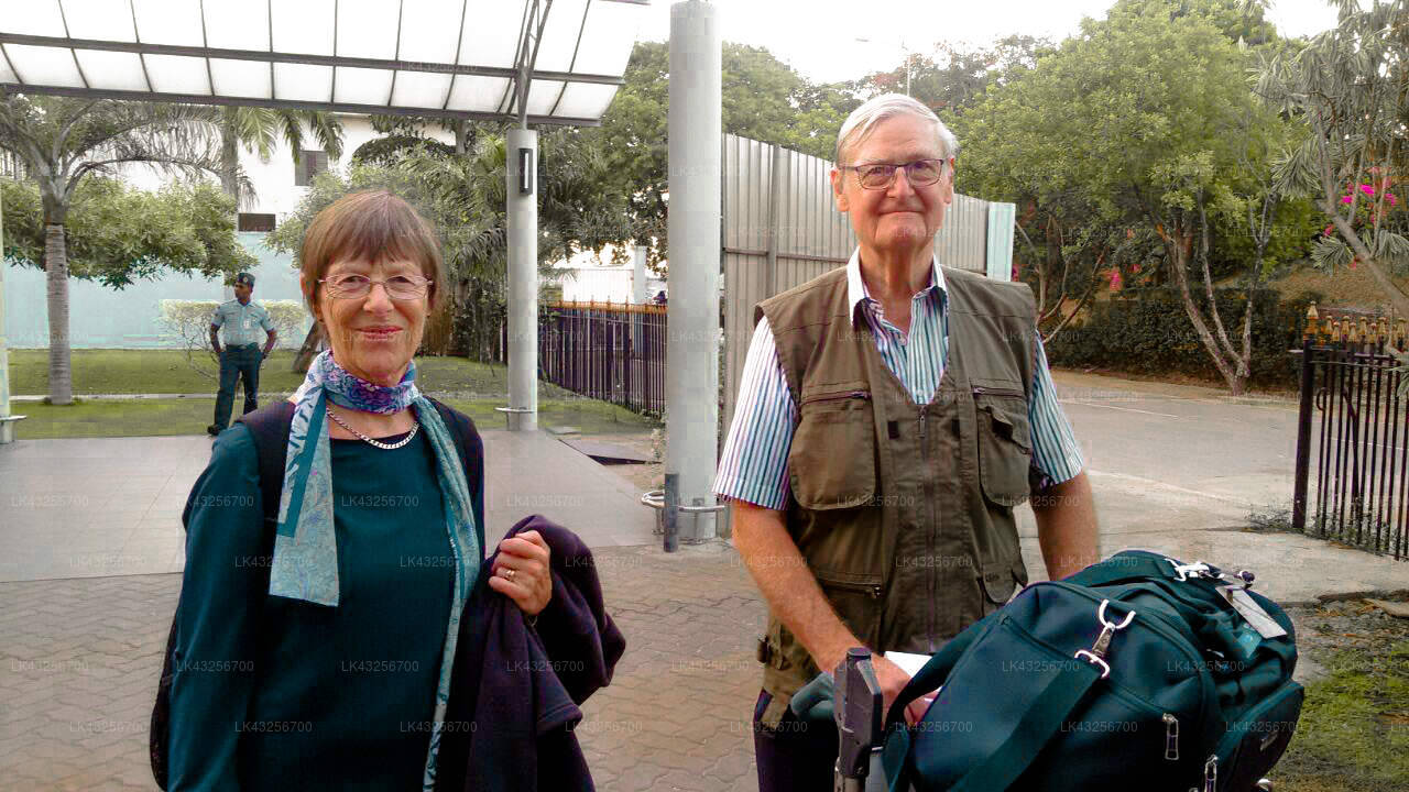 Transfer zwischen dem Flughafen Colombo (CMB) und dem Public Administration Rest, Mahiyanganaya