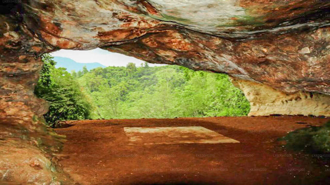 Erkunden Sie die Belilena-Höhle von Colombo aus
