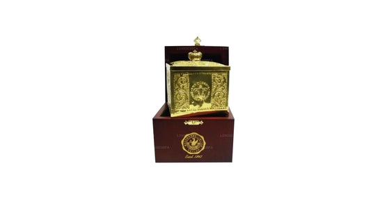 Mackwoods ikonische „Queen's Golden Jubilee Blend“ aus Golden Tips und Orange Pekoe, in einem handgefertigten Caddy in einer Geschenkbox aus Holz (40 g)