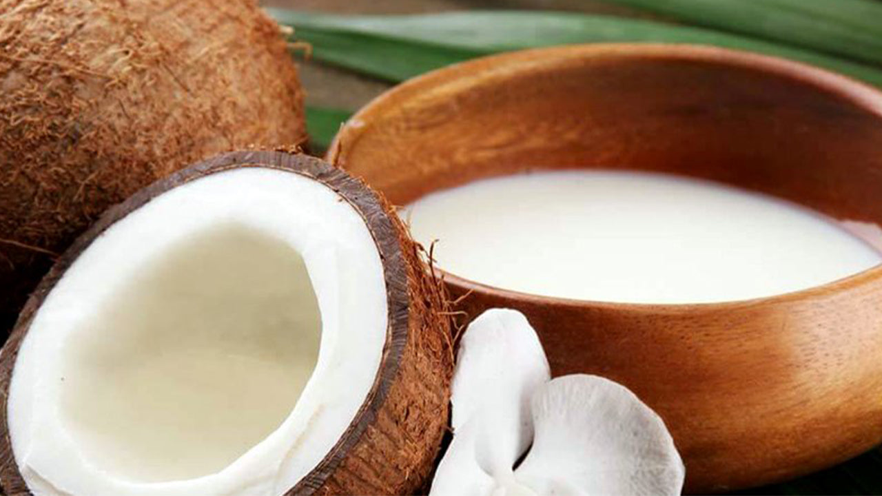 Natürliche Kokosnussbutter von Coconut Miracle